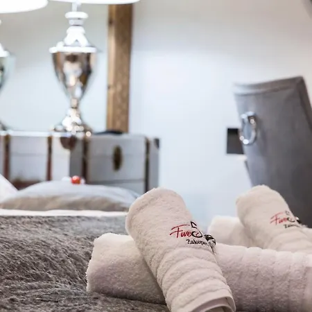 Szymaszkowa Five Stars Lägenhetshotell