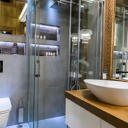 Lägenhetshotell Szymaszkowa Five Stars