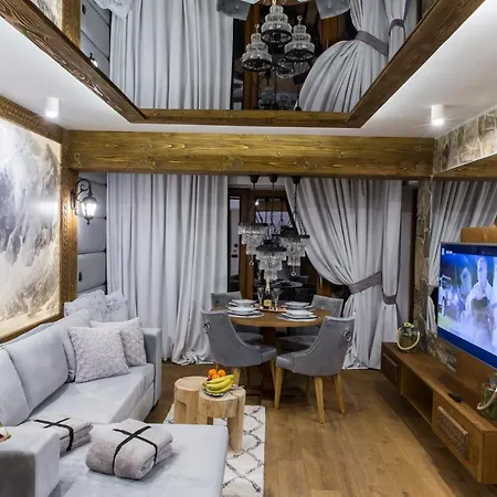Szymaszkowa Five Stars Lägenhetshotell