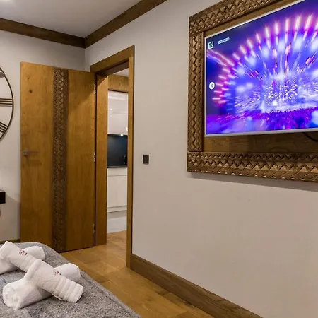 Aparthotel Zakopane Ski Resort Szymaszkowa Five Stars 4*